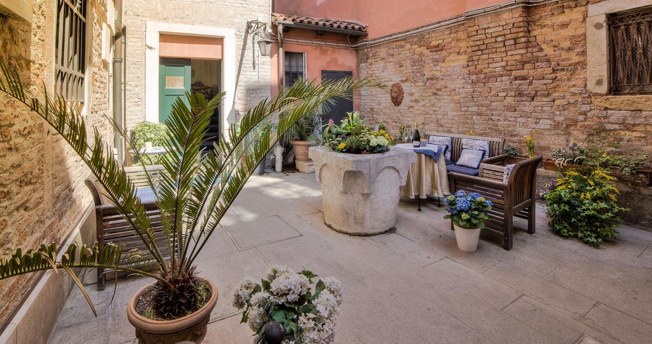 Ca' Della Corte Flats Venedig Exteriör bild